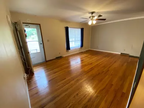 44 Walker, Athens, OH 45701 photo 3