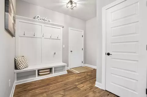 Entry Way - 311 W Wind Rd, Delaware, OH 43015 photo 9 of 15