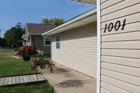 1001 Henry St, Marion, OH 43302 photo 3