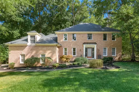 378 Meditation Ln, Columbus, OH 43235