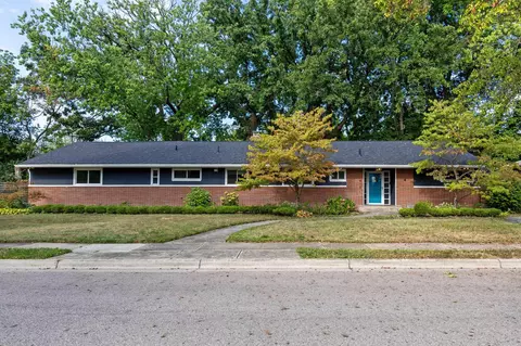 415 Stanbery Dr, Bexley, OH 43209