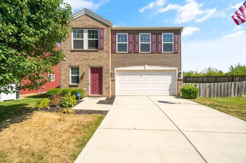 5024 Grimm Dr, Lockbourne, OH 43137