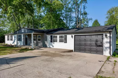450 Grand Ave, Russells Point, OH 43348
