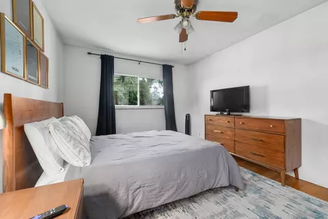 Bedroom - 148 S Kellner Rd, Columbus, OH 43209 photo 5 of 6
