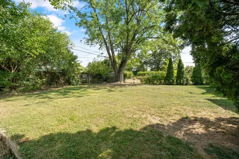 Exterior - 148 S Kellner Rd, Columbus, OH 43209 photo 11 of 11