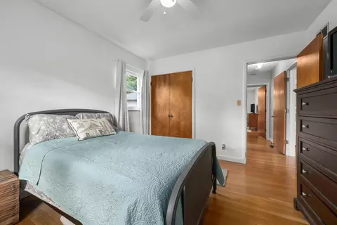 Bedroom - 148 S Kellner Rd, Columbus, OH 43209 photo 2 of 6