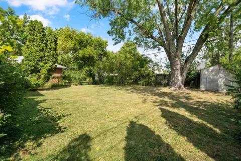 Exterior - 148 S Kellner Rd, Columbus, OH 43209 photo 6 of 11