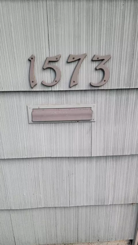 1573 Baxter Dr, Columbus, OH 43227