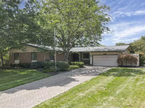 7755 Candlewood Ln, Columbus, OH 43235