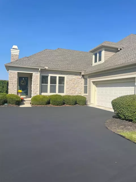 6700 Roundstone Loop, Dublin, OH 43016
