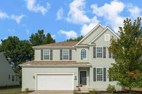 141 Mannaseh Dr W, Granville, OH 43023