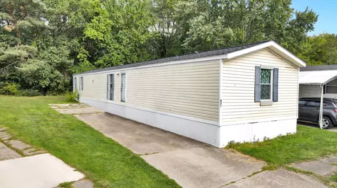 1166 Lafayette Rd #B21, Medina, OH 44256