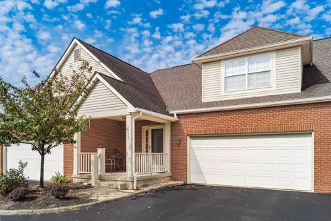 6953 Greensview Villa Dr, Canal Winchester, OH 43110