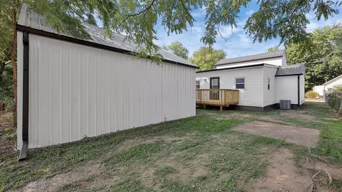 321 Barnes Ave, Circleville, OH 43113 photo 25