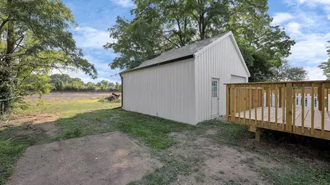321 Barnes Ave, Circleville, OH 43113 photo 24