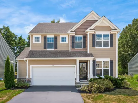 611 Deer Run Dr, Marysville, OH 43040