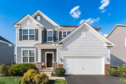 6733 Rocky Ridge Dr, Powell, OH 43065