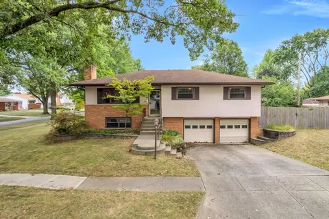 1387 Redwood Ct, Columbus, OH 43229