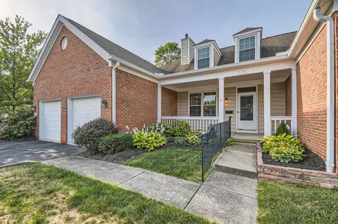 702 Sycamore Turn Ln, Columbus, OH 43213