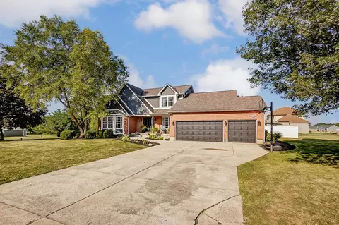 4477 Hollwood Rd, Springfield, OH 45502
