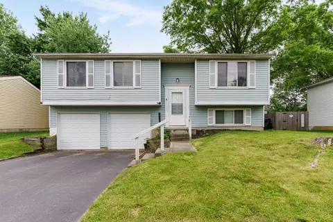 2169 Smoky View Blvd, Powell, OH 43065