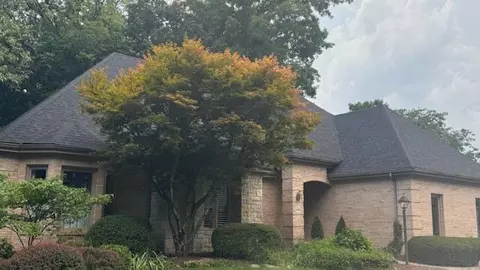 4245 Westleton Ct, Columbus, OH 43221
