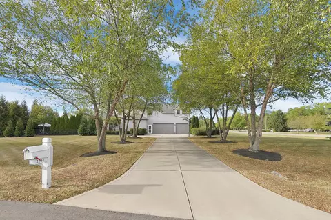 Exterior - 2151 Havens Ct E, Blacklick, OH 43004 photo 9 of 9