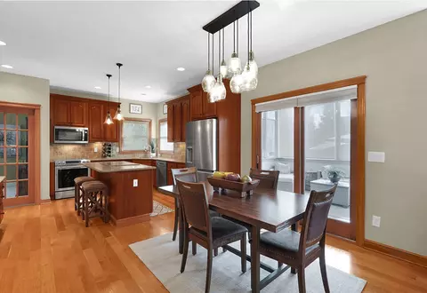 Dining - 2151 Havens Ct E, Blacklick, OH 43004 photo 2 of 2