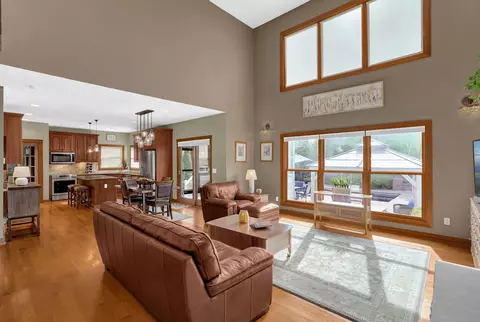 Living - 2151 Havens Ct E, Blacklick, OH 43004 photo 1 of 3