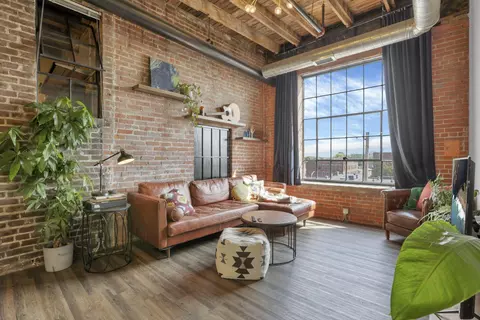 570 S Front St #311, Columbus, OH 43215
