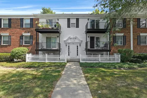 1450 Slade Ave #303, Columbus, OH 43235