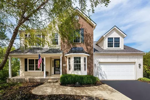 4032 Robin Hill Ct, Powell, OH 43065