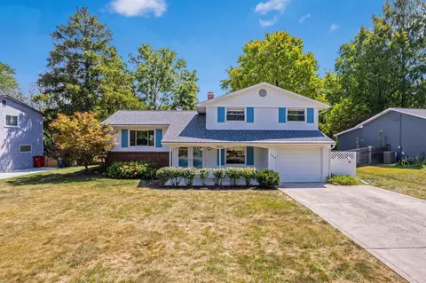 3825 Braidwood Dr, Hilliard, OH 43026