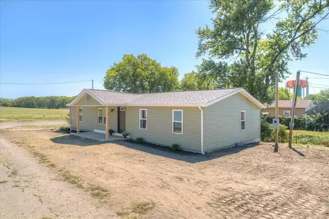 819 Clinton St, Circleville, OH 43113