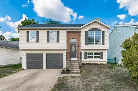 1152 Viewpointe Dr, Columbus, OH 43207