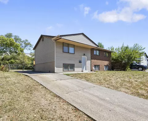 5162 Botsford Dr, Columbus, OH 43232