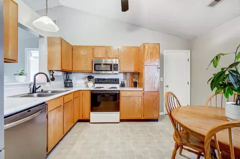 32 Heron Dr, Amelia, OH 45102 photo 13