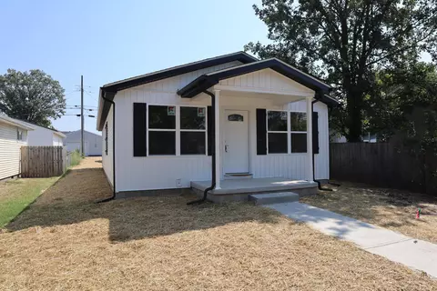 318 Florence St, Washington Court House, OH 43160