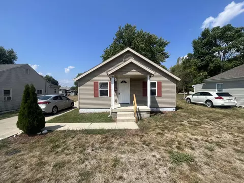 728 Eastern Ave, Washington Court House, OH 43160
