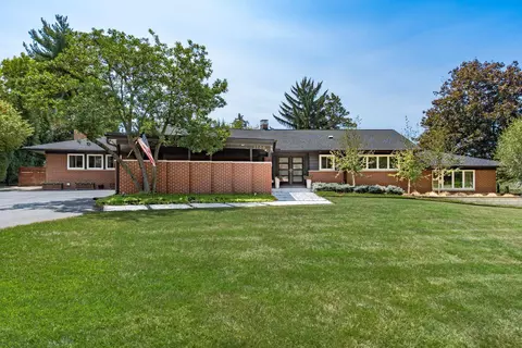 2766 S Dorchester Rd, Columbus, OH 43221