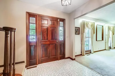 579 Hickory Pl, Circleville, OH 43113 photo 5