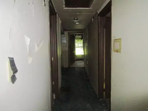 Entry Way - 2304 Wright Rd, Akron, OH 44320 photo 1 of 2