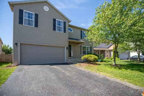 7693 Brunfield Dr, Blacklick, OH 43004