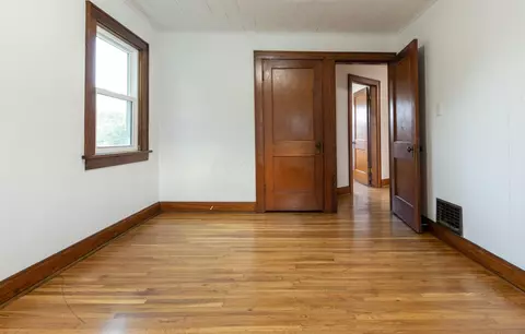Bedroom - 17190 Little Walnut Rd, Circleville, OH 43113 photo 9 of 9
