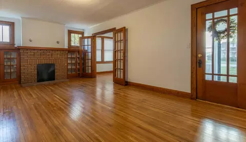 Living - 17190 Little Walnut Rd, Circleville, OH 43113 photo 2 of 8