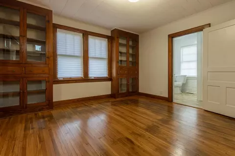Living - 17190 Little Walnut Rd, Circleville, OH 43113 photo 7 of 8
