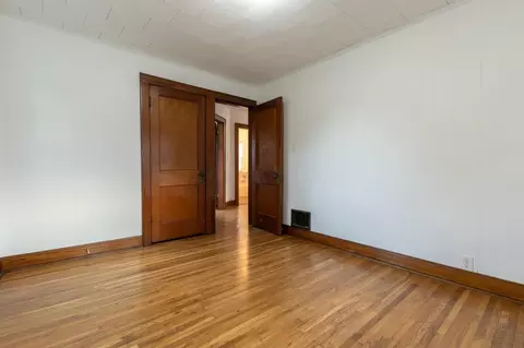 Bedroom - 17190 Little Walnut Rd, Circleville, OH 43113 photo 5 of 9