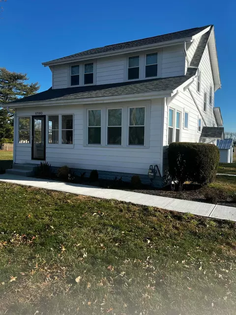 Exterior - 17190 Little Walnut Rd, Circleville, OH 43113 photo 13 of 13