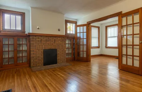 Living - 17190 Little Walnut Rd, Circleville, OH 43113 photo 3 of 8