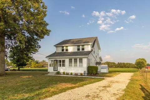 17190 Little Walnut Rd, Circleville, OH 43113